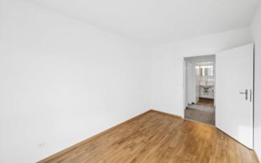 Apartment 4.5 rooms - image - 8