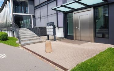 Place souterraine - image - 1