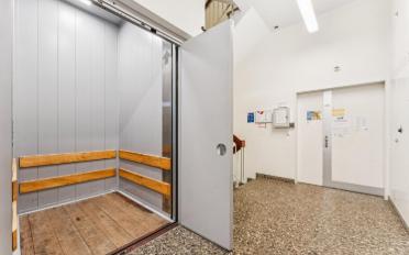 Commercial - image - 8