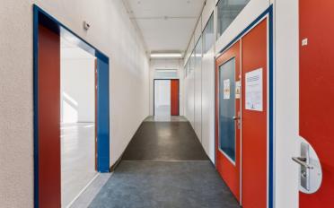 Commercial - image - 7