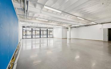 Office - image - 5