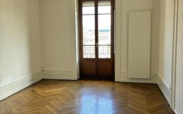 Apartment 4 rooms - image - 7