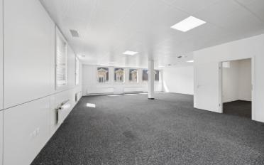Office - image - 7