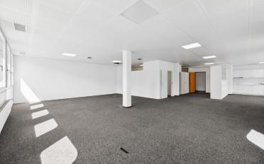 Office - image - 10