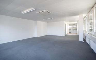 Office - image - 5