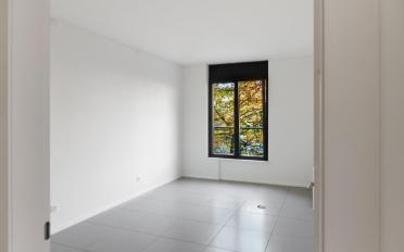 Office - image - 5