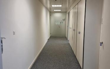 Bureau - image - 8