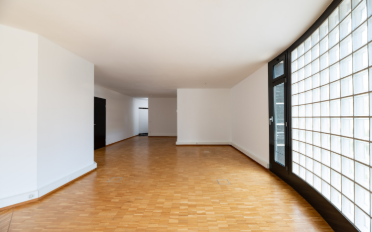 Office - image - 4