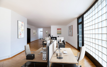 Office - image - 1