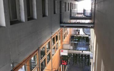 Advertising area - image - 1