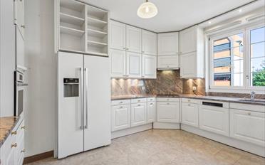 Maison contiguë 10 pièces - image - 4