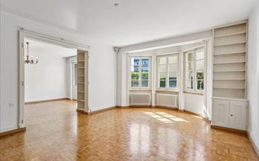 Maison contiguë 10 pièces - image - 3