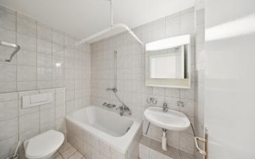 Apartment 4 rooms - image - 4