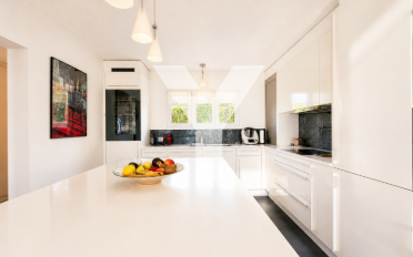Villa 5.5 Zimmer - image - 1