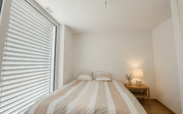 Furnished flat 4.5 rooms - image - 9
