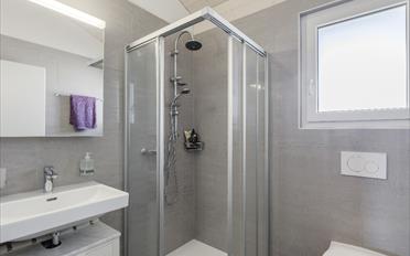 Doppeleinfamilienhaus 5.5 Zimmer - image - 10
