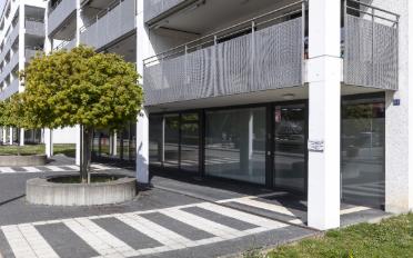 Residential building 4.5 rooms - image - 1