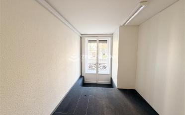 Office - image - 4