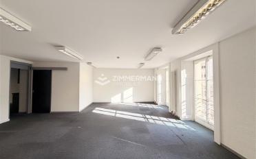 Office - image - 8