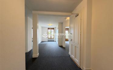 Office - image - 8